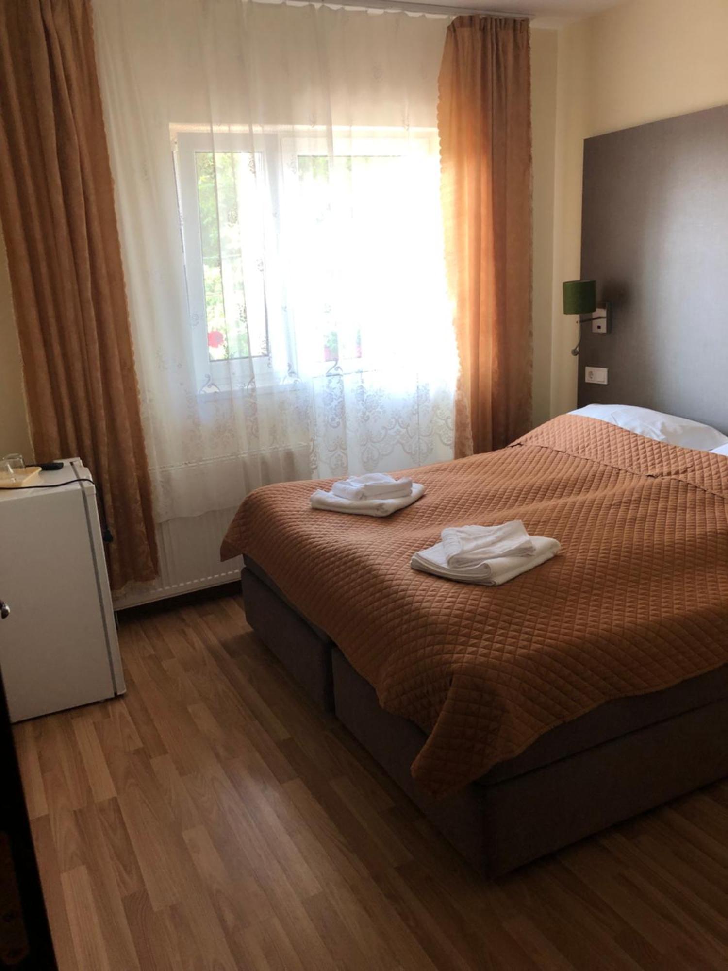 Pensiunea Diskret Sovata Exterior foto